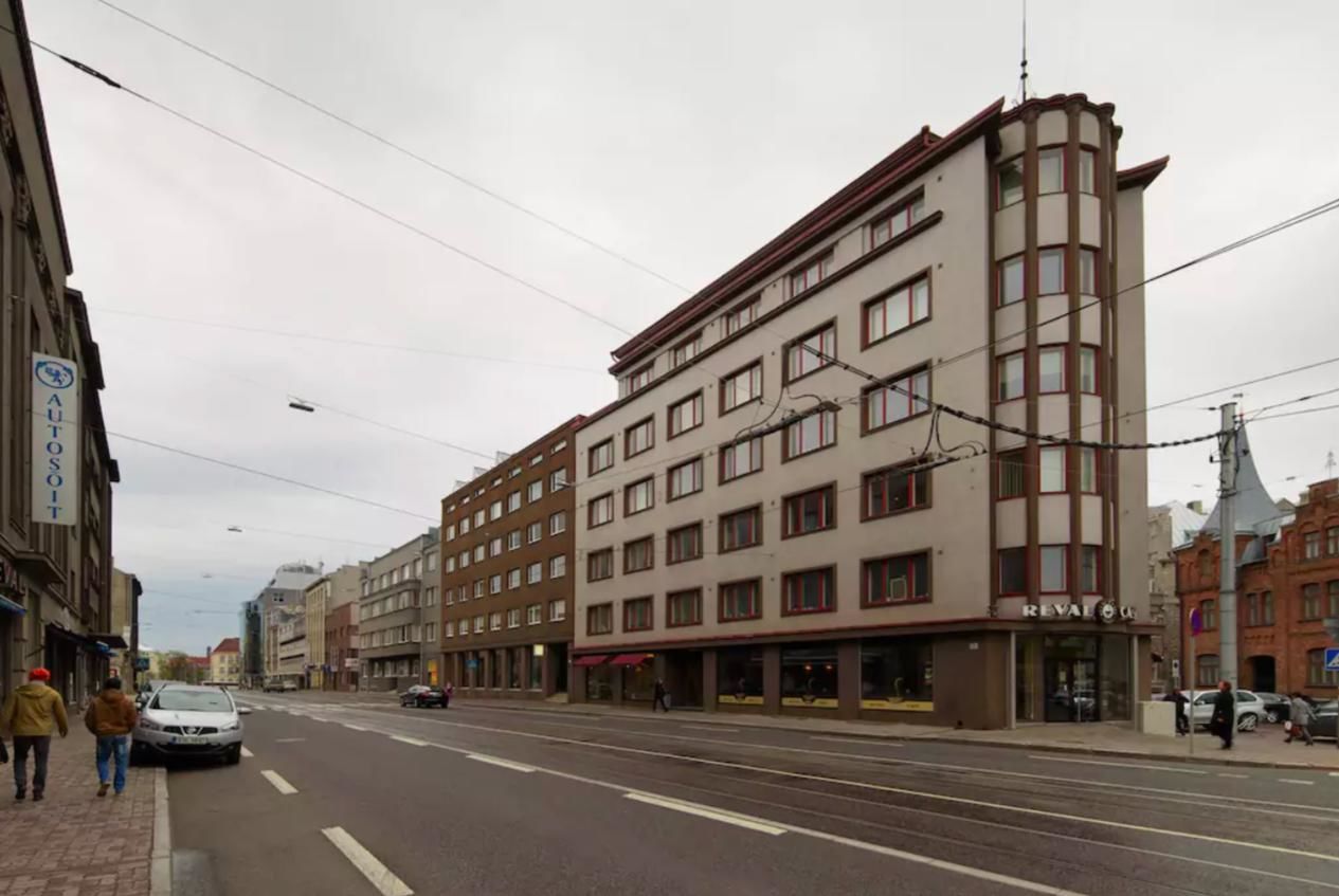 Апарт-отели Tallinn City Apartments Freedom Square Таллин
